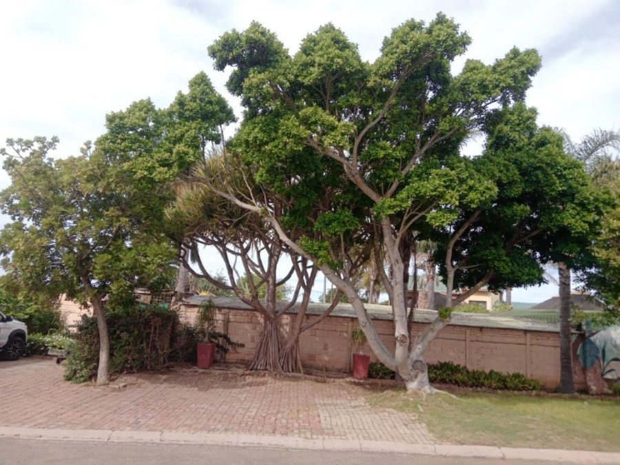 4 Bedroom Property for Sale in C Place Eastern Cape